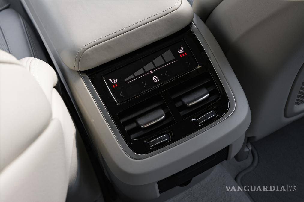 $!Volvo XC60 se lleva el 'Oscar del motor', es el mejor coche del año