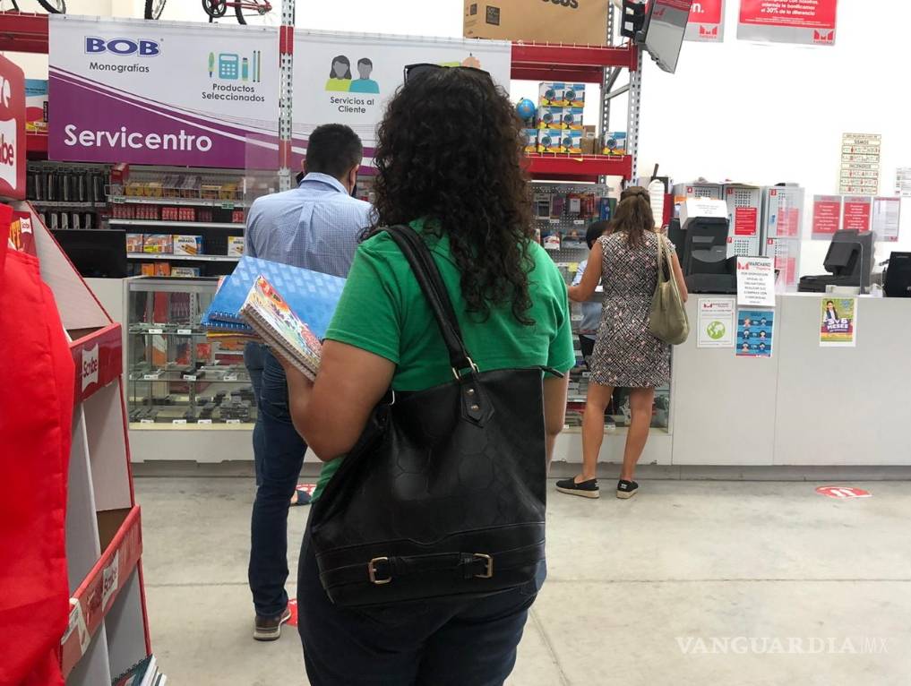 $!Como cada año; compras de útiles son a contrarreloj dejan todo el final