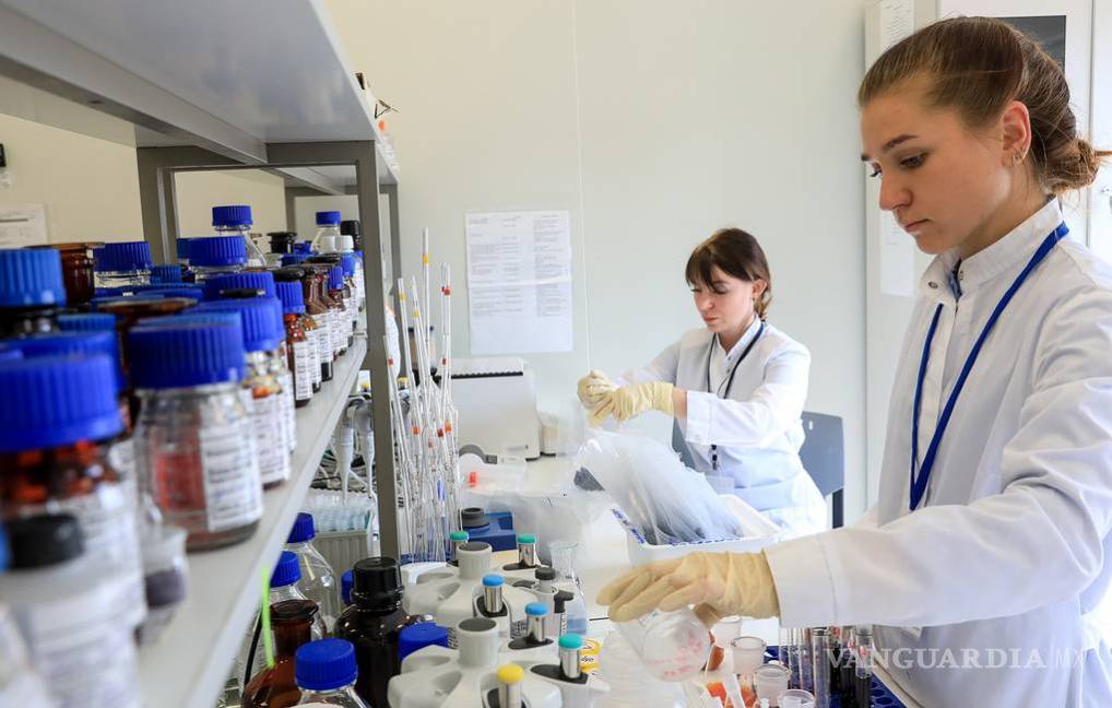 $!Rusia registra un fármaco contra el COVID-19 a base de plasma de personas recuperadas