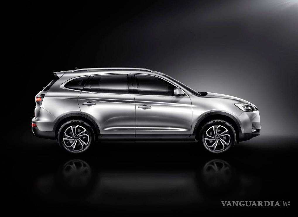 $!JAC SEI 7, SUV chino que busca conquistar México; precios, versiones y equipamiento