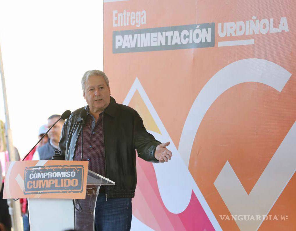 $!Chema Fraustro y Miguel Riquelme entregan en Saltillo obra de rehabilitación en calle Urdiñola