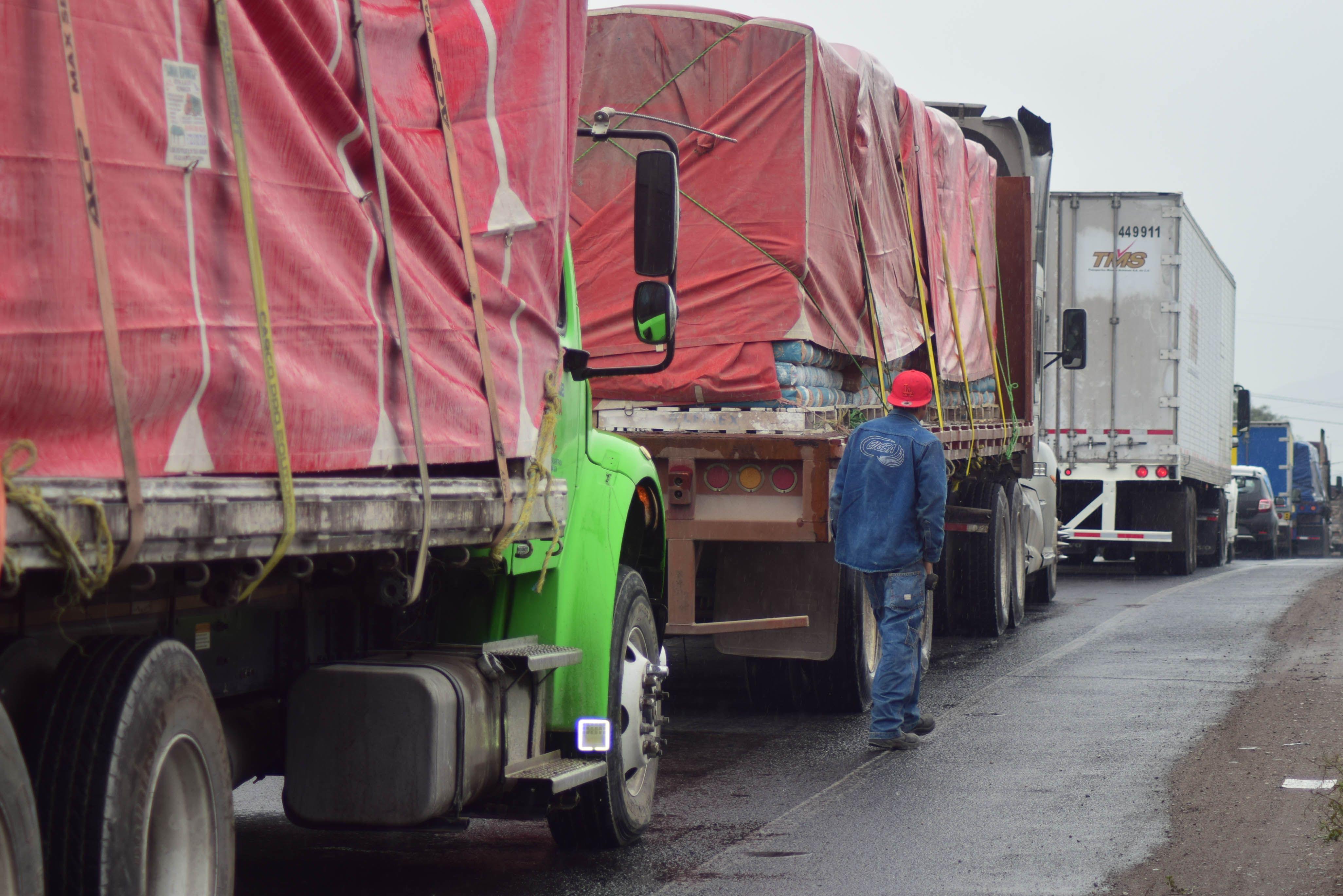 Dispara guerra hasta 30% costos operativos en transporte de carga