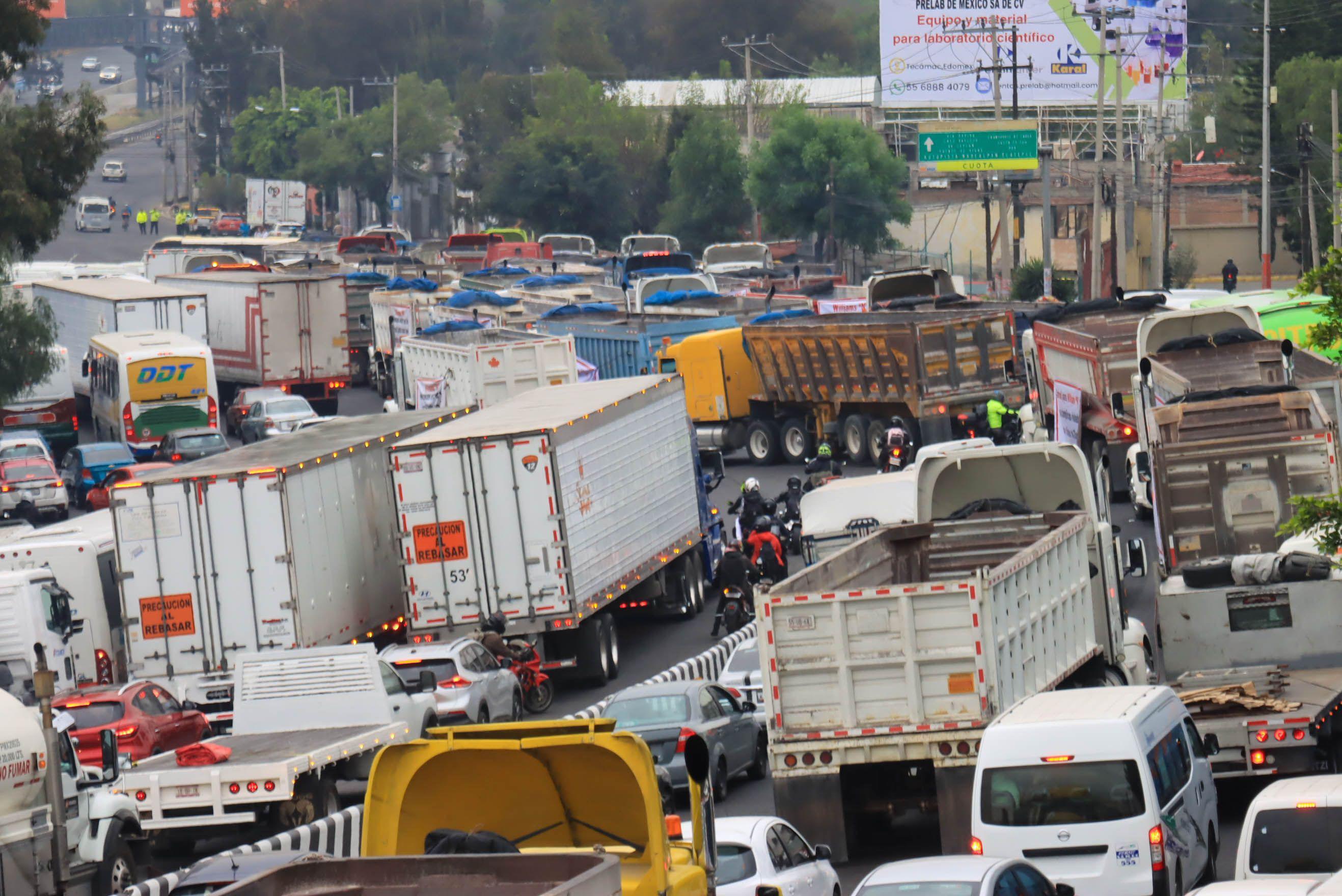 Anticipan afectaciones en 20 estados por mega bloqueo de campesinos y transportistas en carreteras. Noticias en tiempo real