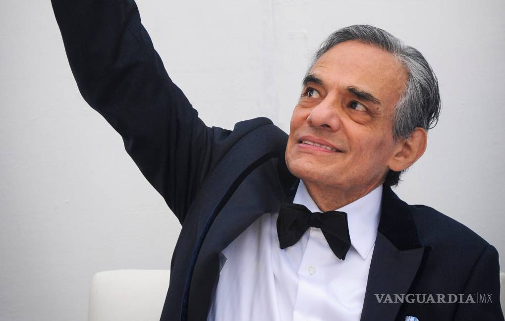 $!José Joel confirma que existen restricciones para ver a José José