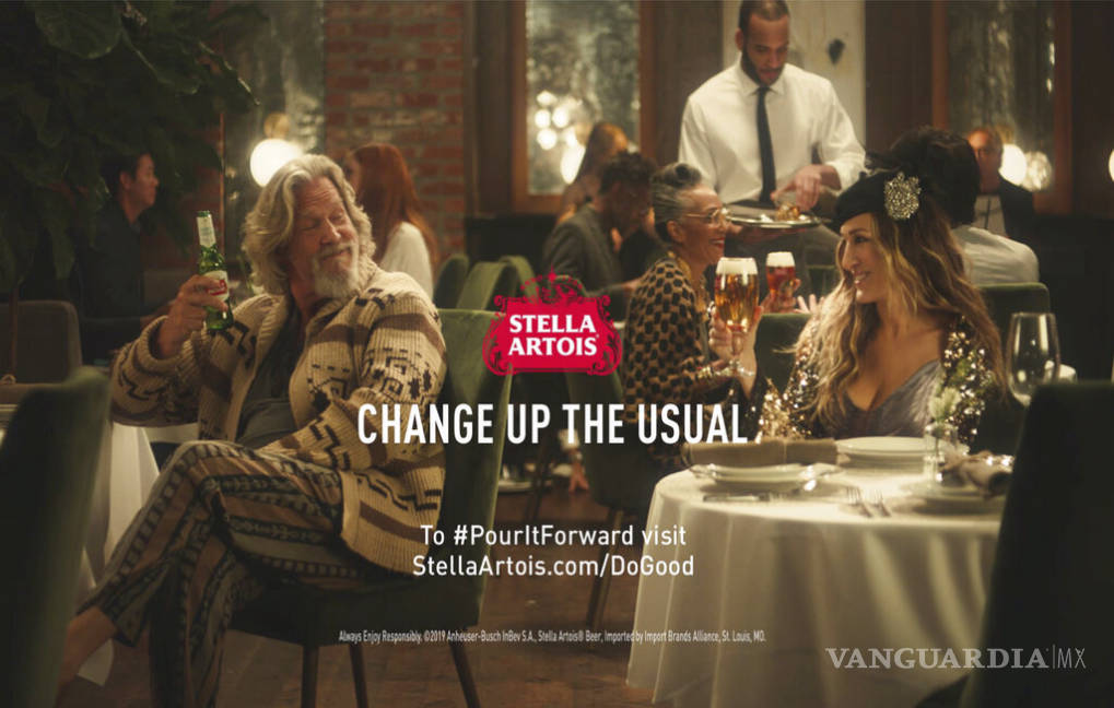 $!Carrie Bradshaw y “The Dude” en comercial para el Super Bowl