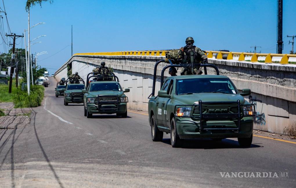 $!A pesar que en campaña, López Obrador estuvo en contra de la militarización, ya en el gobierno echó mano de los militares para todo tipo de actividades.