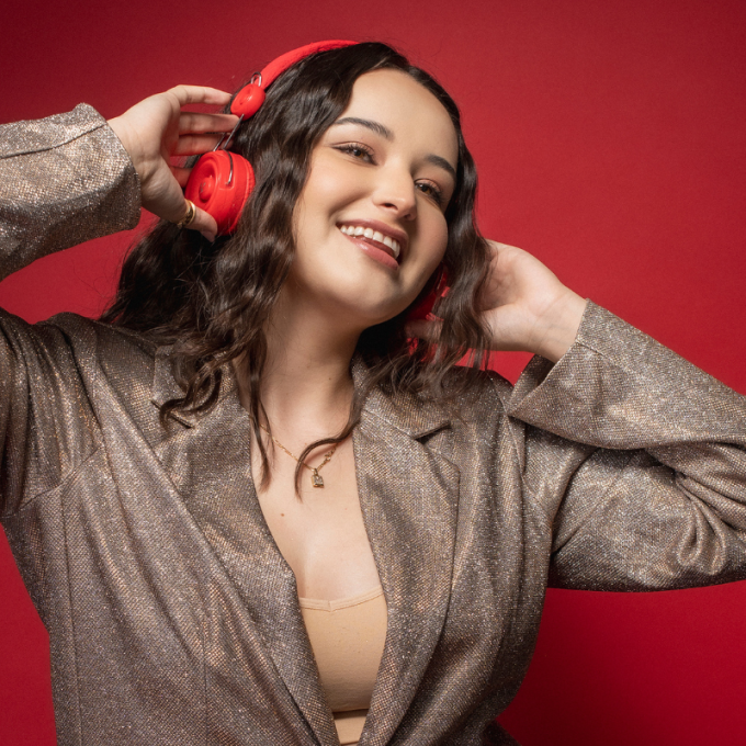Mariana Sotomayor García es una DJ Open Format mexicana que ha participado en el Festival EDC México.