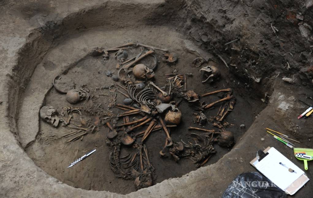 Hallan en Tlalpan entierro de primeros aldeanos de Cuenca de México