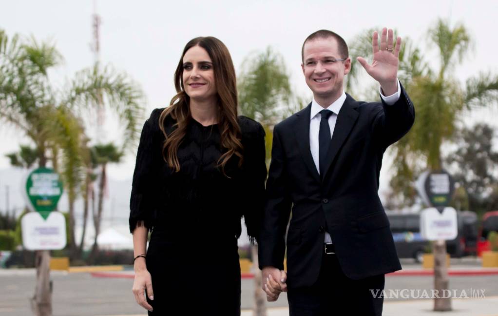 $!Candidatos llegan a campus de la UABJ para Segundo Debate Presidencial