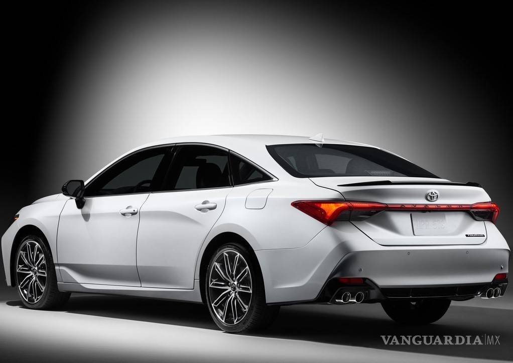 $!Toyota Avalon 2019 se reinventa y es más potente