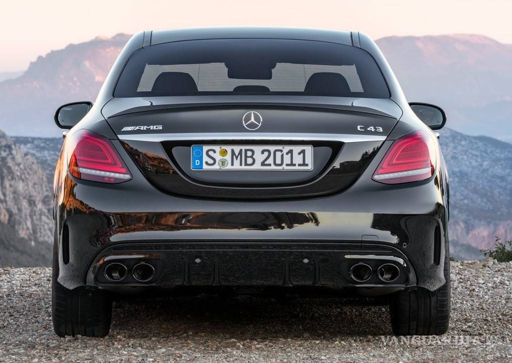 $!Mercedes-AMG C 43 4MATIC, 390 caballos y modo circuito lleno de lujo