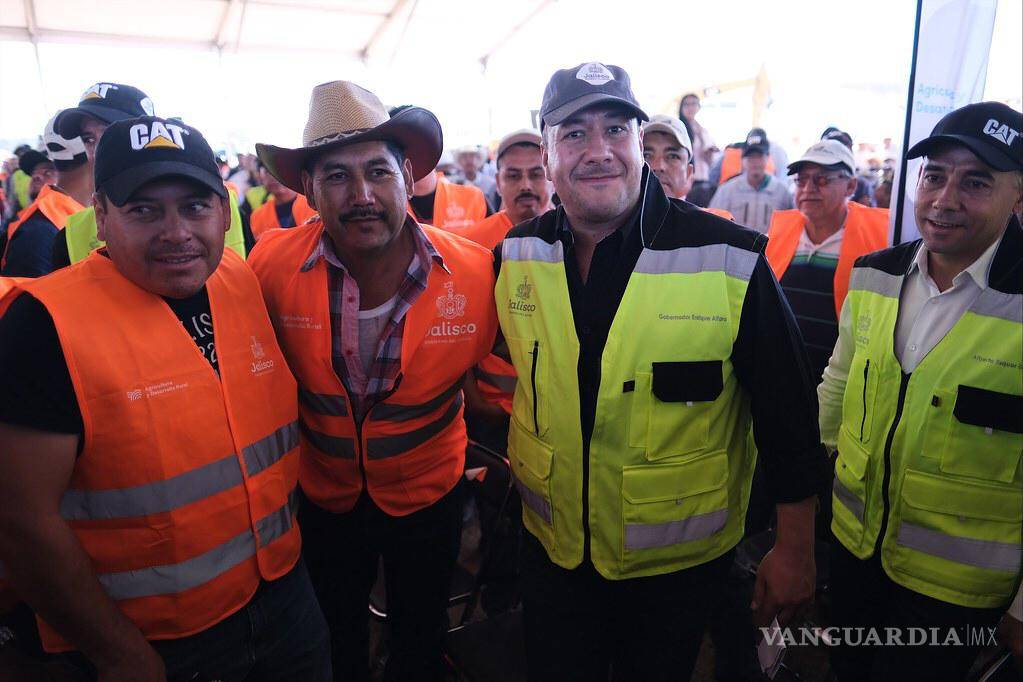 $!Se deben fortalecer procesos de adquisición de bienes y servicios: Enrique Alfaro