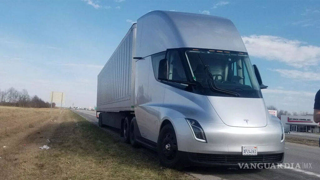 $!Camiones de Tesla podrían llegar a finales de 2020