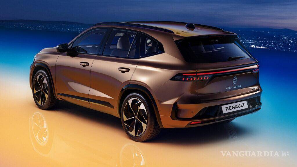 $!La versión híbrida Esprit Alpine alcanza 241 hp y más de 21 km/l de consumo combinado.