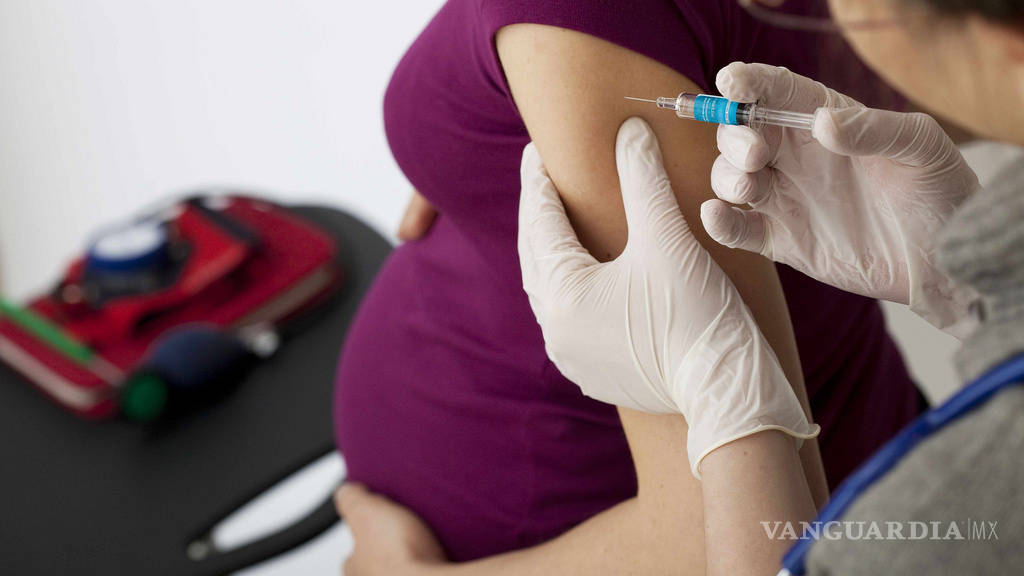 $!Mujeres embarazadas con diabetes deben vacunarse contra influenza, pues su riesgo es mayor que sanas