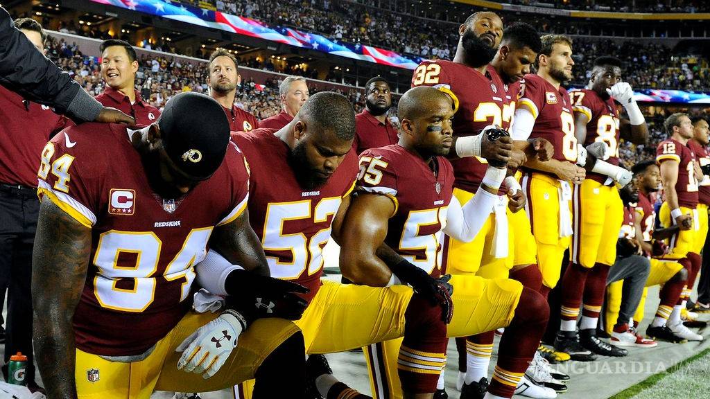 $!La propuesta de la NFL que acabaría con las protestas durante el himno