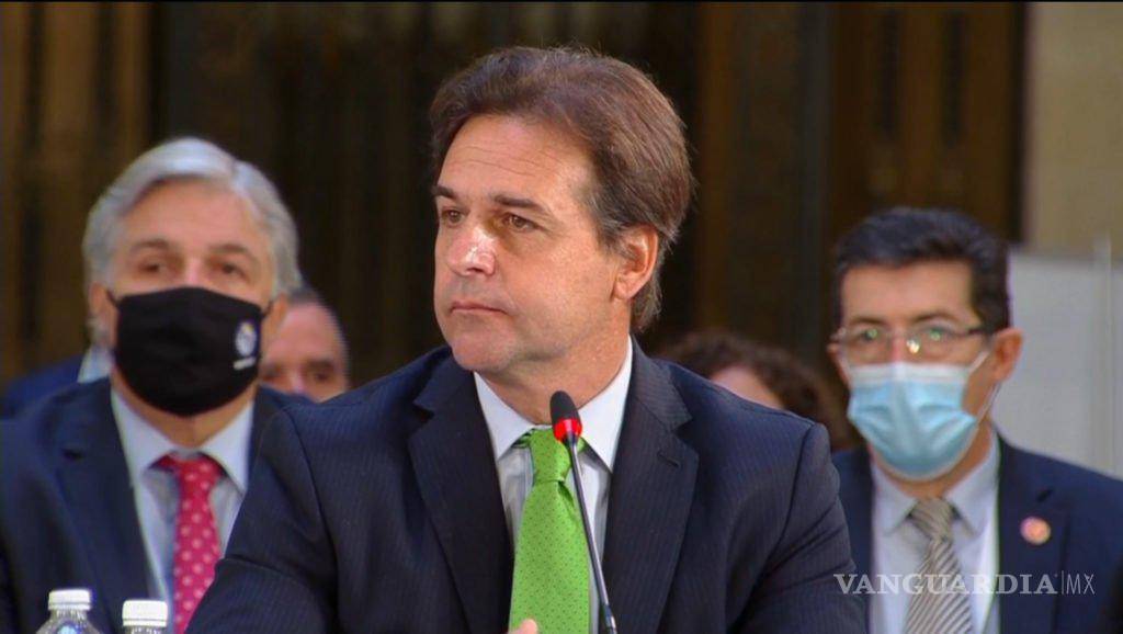 Intercambian acusaciones Uruguay y Cuba, Paraguay no reconoce gobierno de Maduro en la Celac