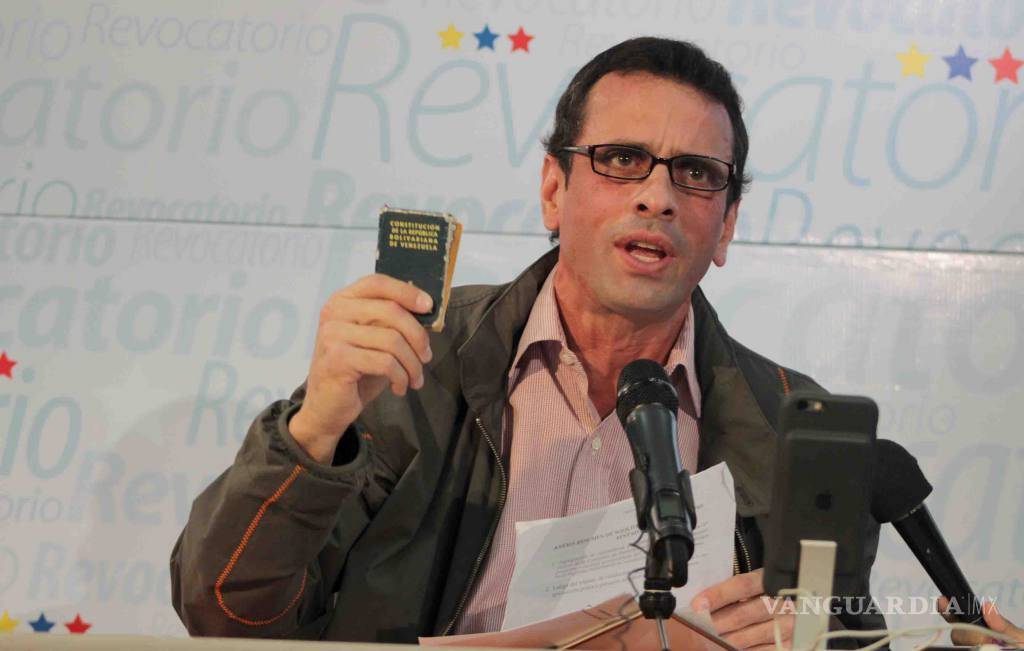 $!“Maduro prefiere un golpe de Estado a un revocatorio”: Capriles