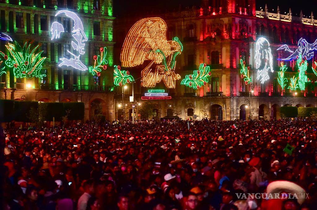 $!Este año regresaron los festejos masivos al Zócalo capitalino tras dos años de que fueran suspendidos como medida preveniva por la pandemia de COVID-19.
