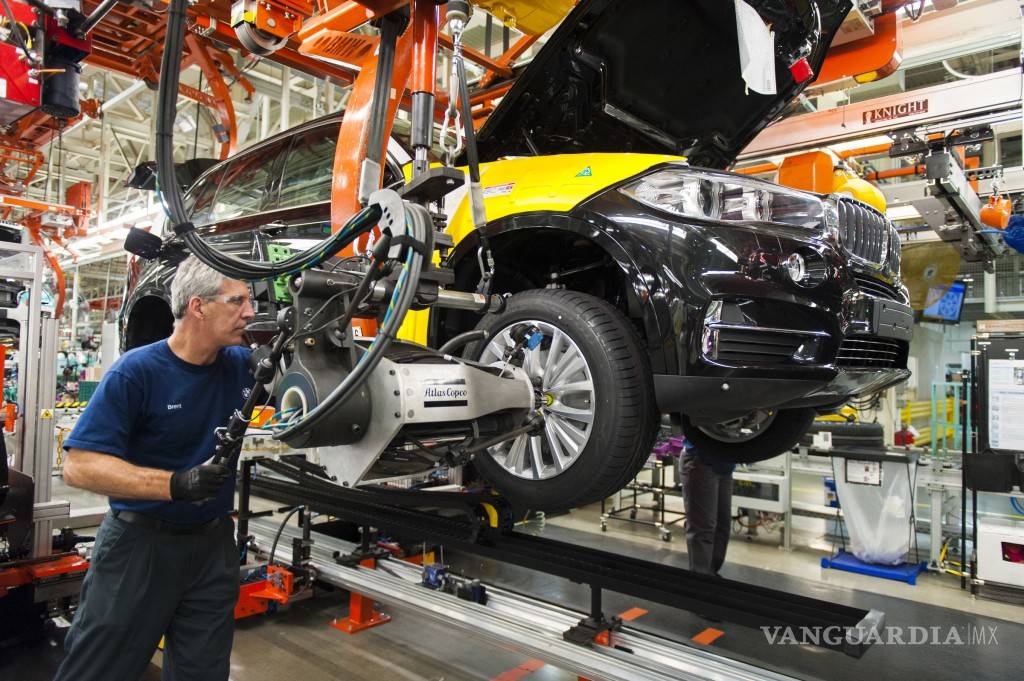 $!Trump obliga a fabricantes de coches de EU a revelar secretos, por seguridad nacional