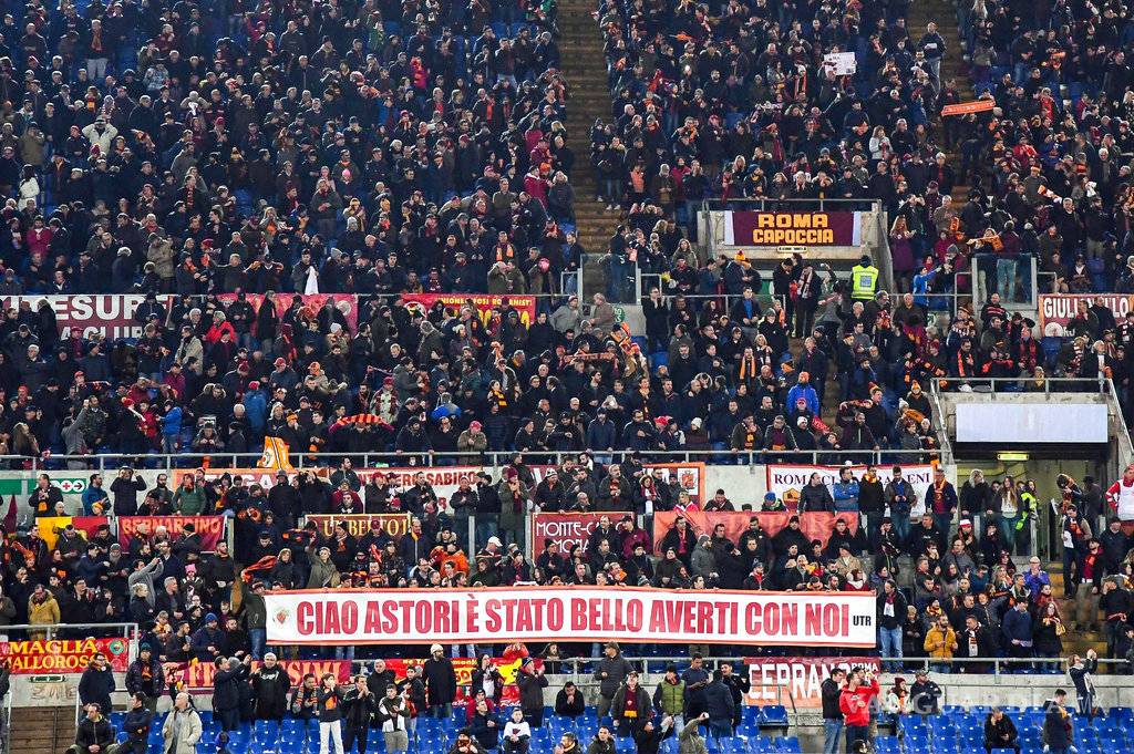 $!Fiorentina rinde homenaje a Davide Astori con emotiva victoria