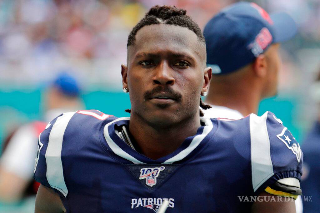 $!Liberan a Antonio Brown del arresto domiciliario
