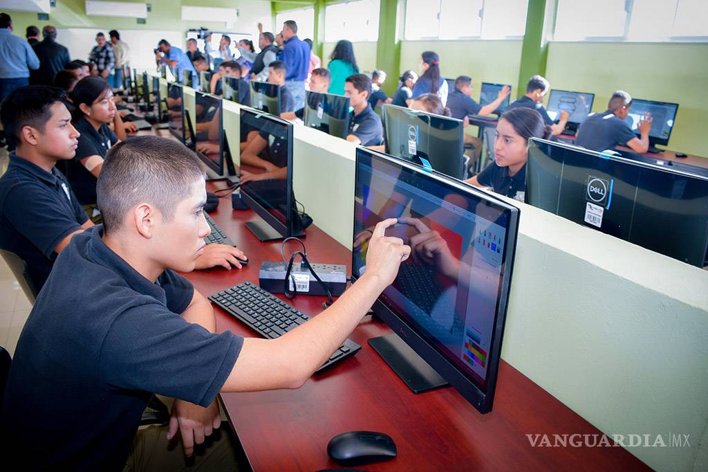 $!Inauguran instalaciones del Cecytec Militarizado, en Piedras Negras; invierten 19 MDP