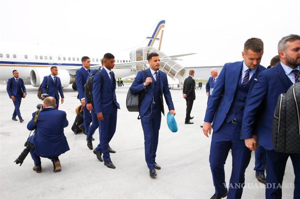 $!Inglaterra aterriza en Francia con “el peso de 50 años de fracasos”