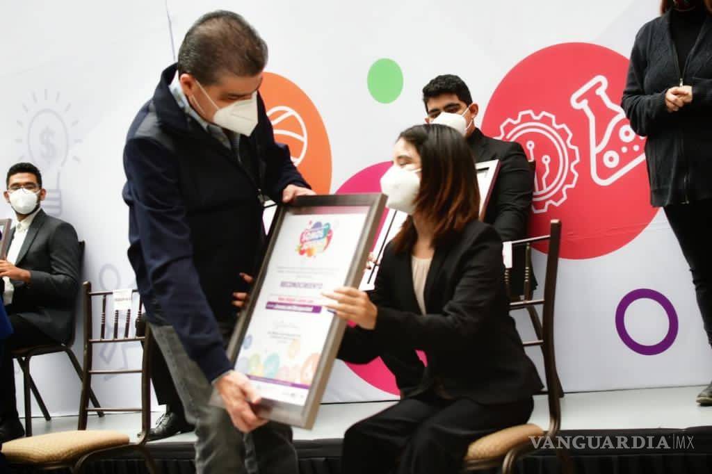 $!Reconocen a Juventud de Coahuila con Premio estatal