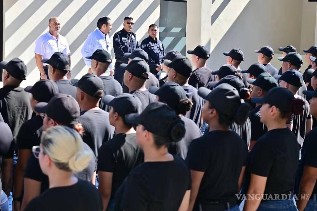 $!La incorporación de los cadetes permitirá superar los 400 policías municipales durante los próximos meses.