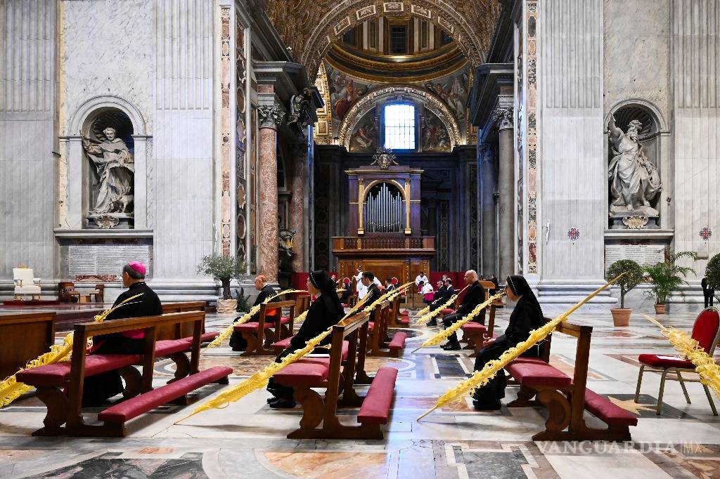 $!Celebra Papa inicio de Semana Santa en una basílica de San Pedro vacía