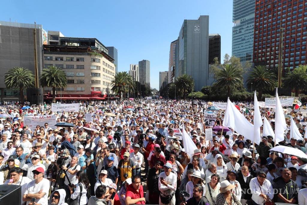 $!Marcha contra AMLO se transformó en apoyo a los LeBarón y crítica al 'abrazos y no balazos'
