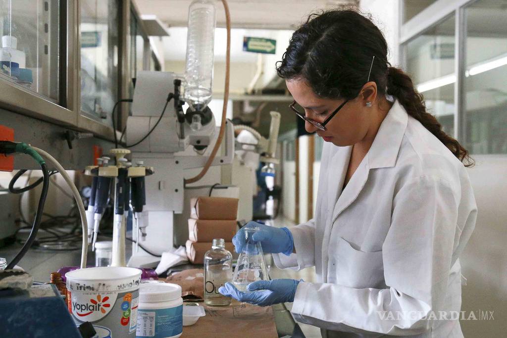 $!Corroboran científicos mexicanos que la inulina de agave mejora las complicaciones por cirrosis hepática