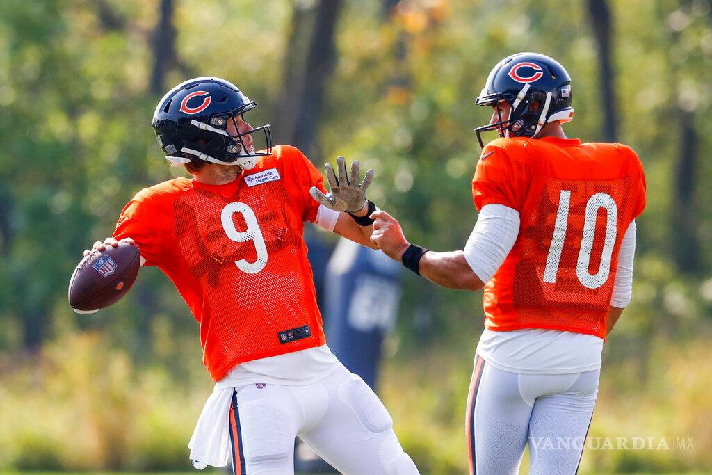 $!Bears de Chicago no sabe quién será su QB titular