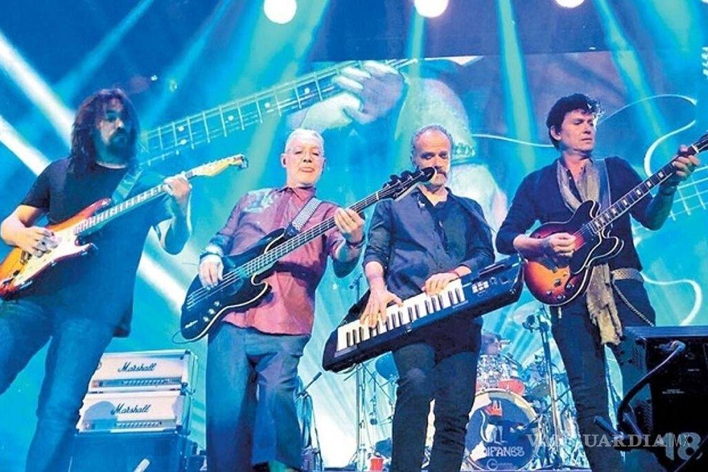 $!Reconocen trayectoria de Caifanes con disco de oro y platino