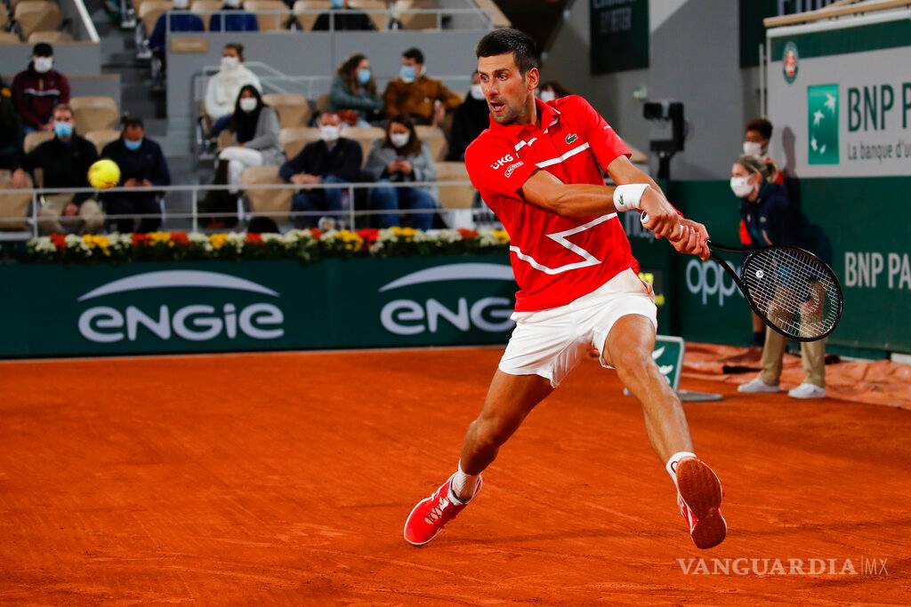 $!Djokovic ya está en cuartos de final en Roland Garros