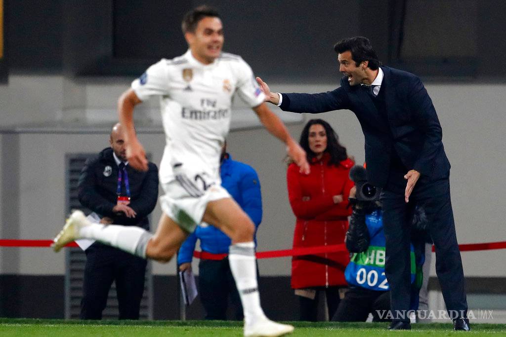 $!Jugadores del Real Madrid respaldan a Solari en el banquillo
