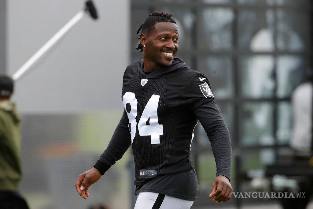 $!Antonio Brown...una vida llena de demandas y problemas