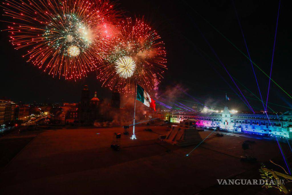 $!Para cerrar la ceremonia se observaron los típicos, como esperados, fuegos artificiales