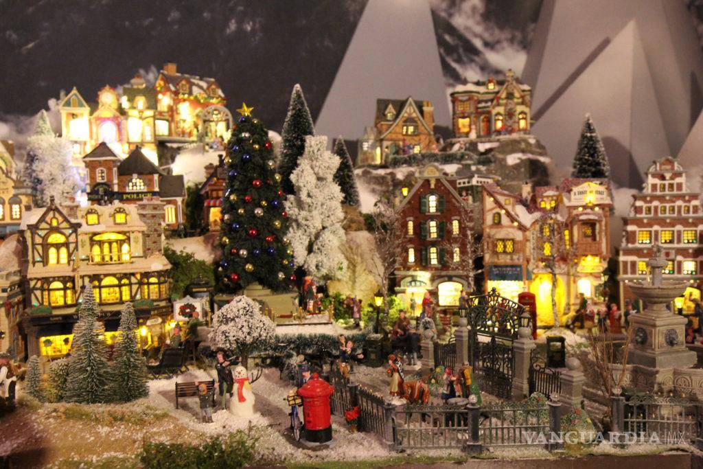 $!Los nacimientos y villas son piezas clásicas en la decoración de la casa de la abuela.