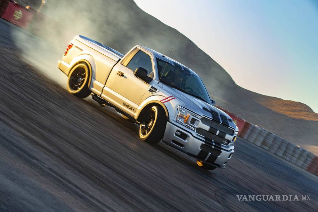 $!Shelby Super Snake Sport F-150 Concept, hambrienta camioneta que desea merendar Raptors y Rebel TRX