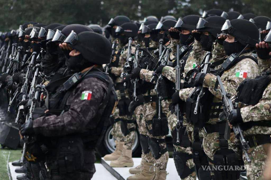 $!En el caso más reciente, elementos del Grupo de Reacción Sureste de la Comisaría de Seguridad y Protección Ciudadana rescataron a un hombre que estaba a punto de ahogarse.