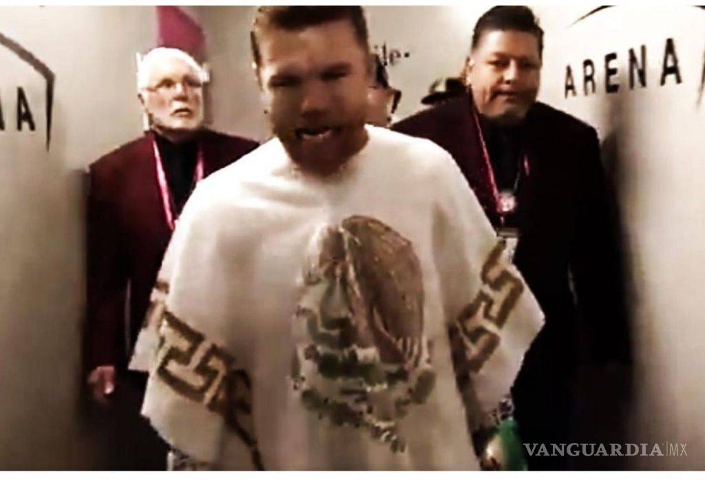 $!¡Sarape que usó Canelo en pelea fue hecho en Saltillo!