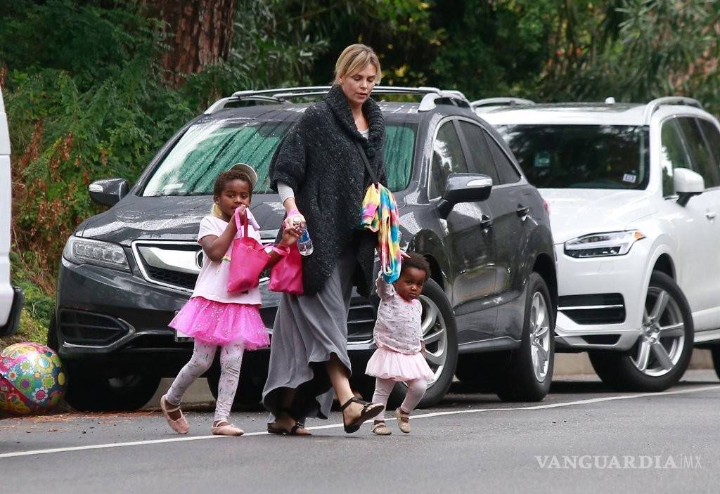 $!Charlize Theron: 'Asusto a los hombres'