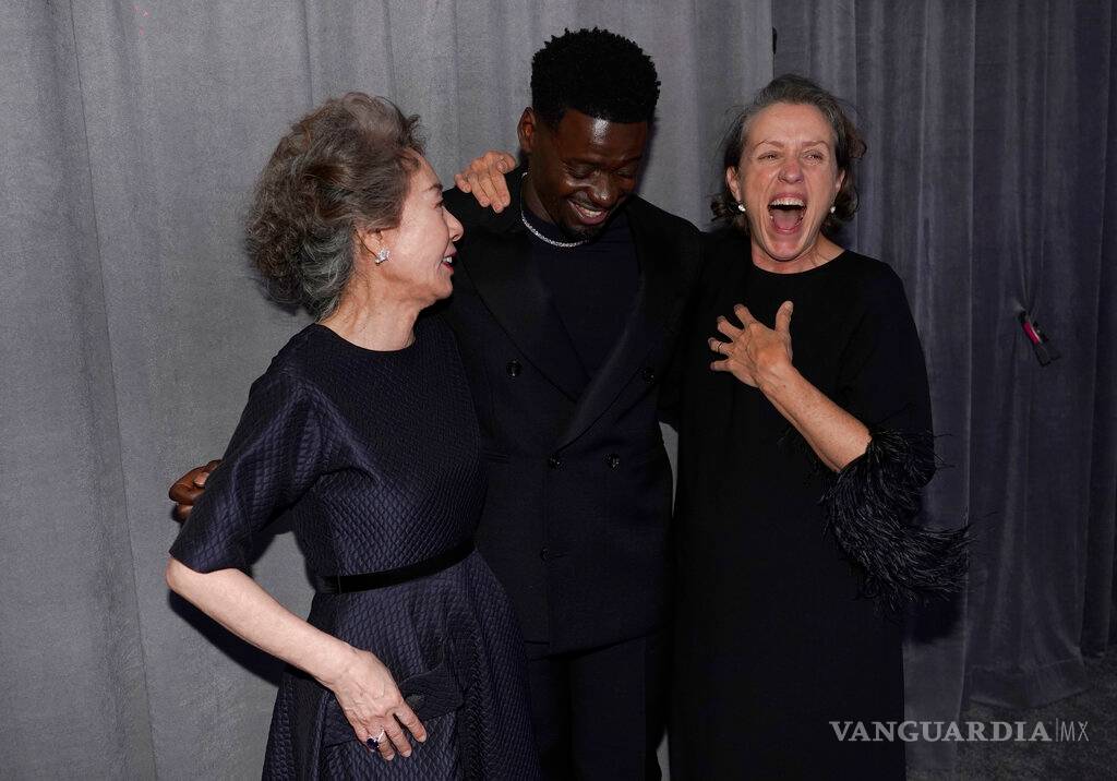 $!Oscar 2021: Ganan Chloé Zhao, las mujeres y la diversidad