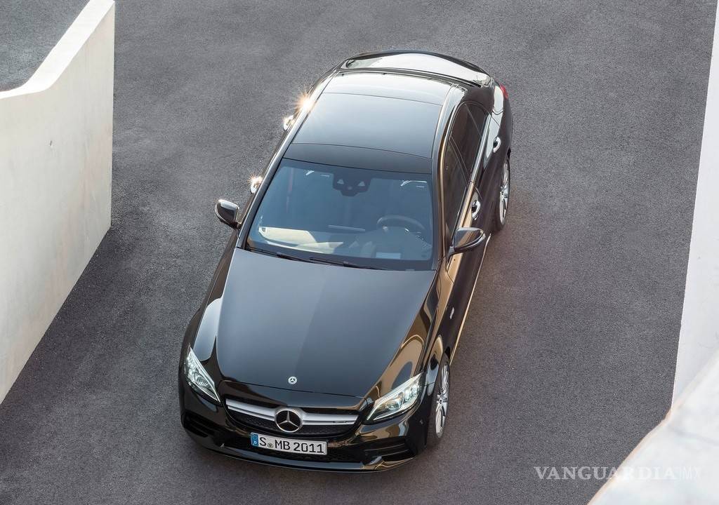 $!Mercedes-AMG C 43 4MATIC, 390 caballos y modo circuito lleno de lujo