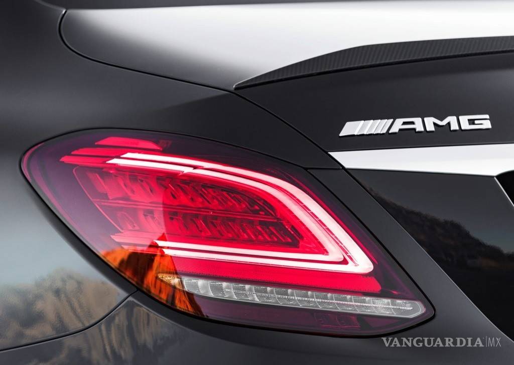 $!Mercedes-AMG C 43 4MATIC, 390 caballos y modo circuito lleno de lujo