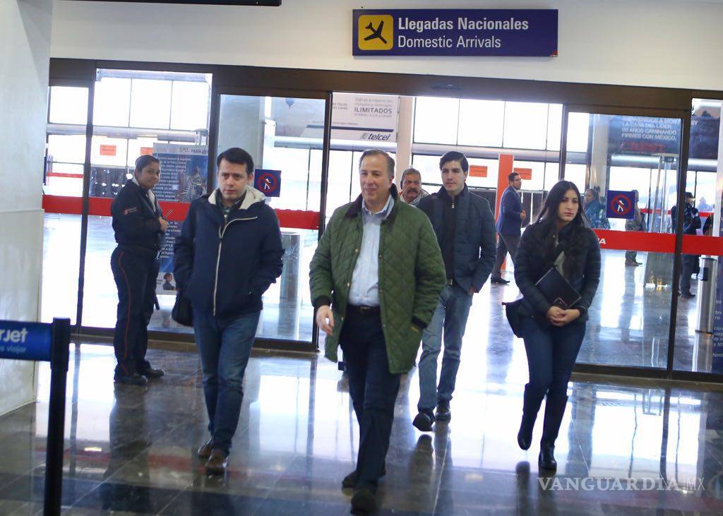 $!'Las calles son para los ciudadanos y las cárceles para los delincuentes', ratifica Meade en Saltillo