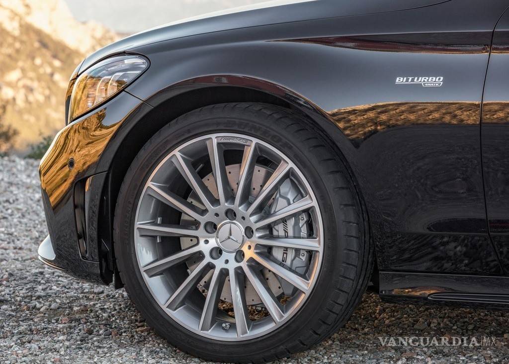 $!Mercedes-AMG C 43 4MATIC, 390 caballos y modo circuito lleno de lujo