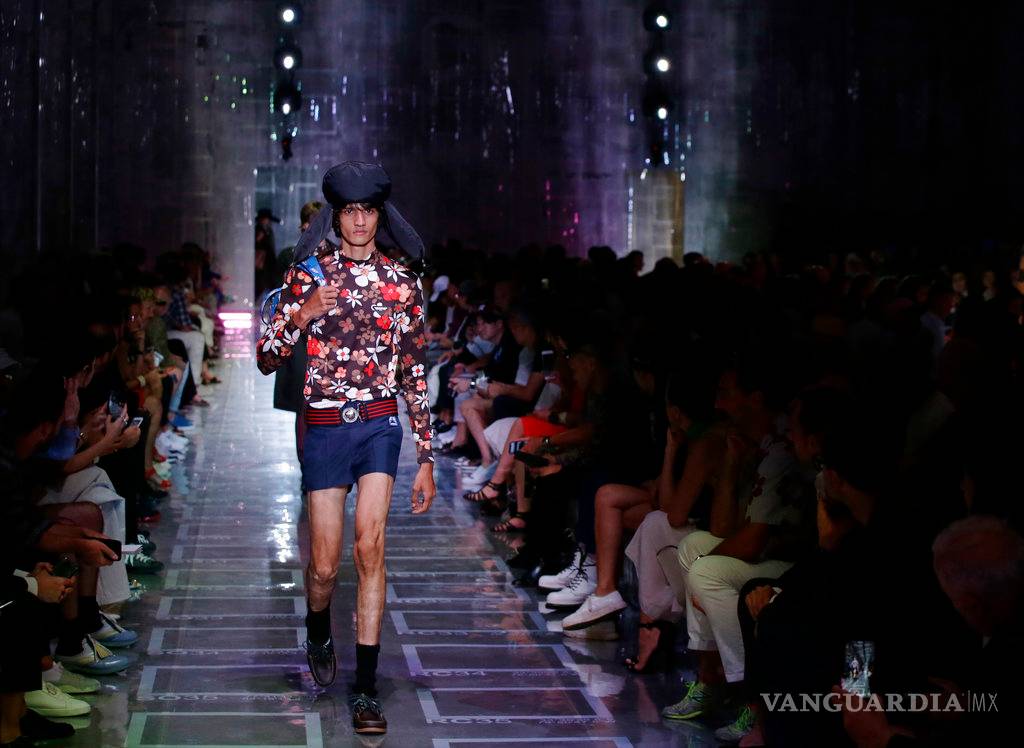 $!¿Hombres en minifalda? ¡Checa la colección de Prada para este verano! (Fotos)
